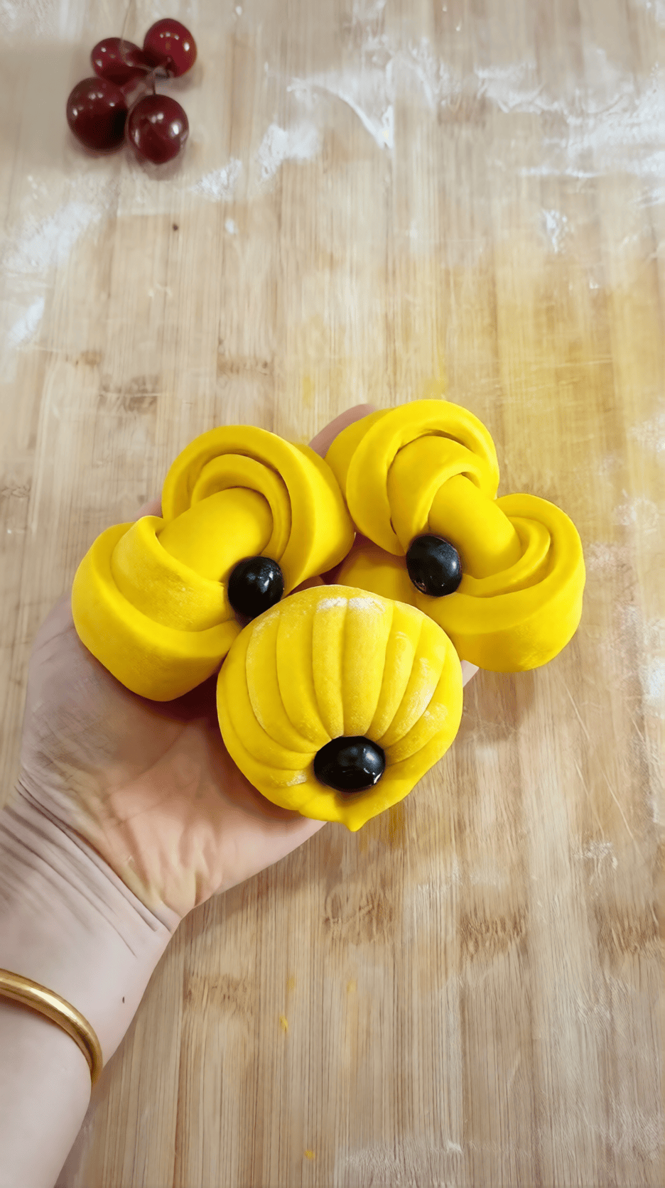 清理后的实拍花卉成品图